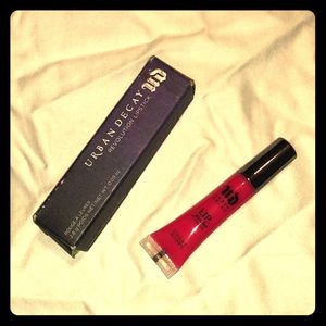 Urban Decay lipgloss (Crush) & lipstick (Streak)💄